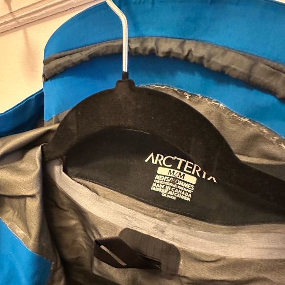 Arcteryx Alpha SV - Picture 5 of 6